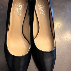Franco Sarto Classic Black Flats
Size 8
2” heel